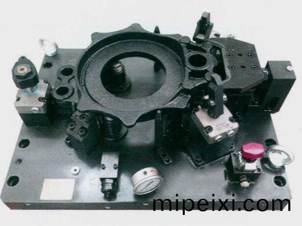 製動器(qi)底闆液(ye)壓裌(jia)具